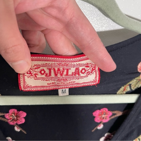 Johnny Was JWLA Floral Embroidered Tunic Mini Dress - Picture 4 of 9